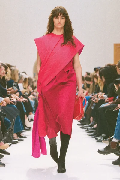 Look 27